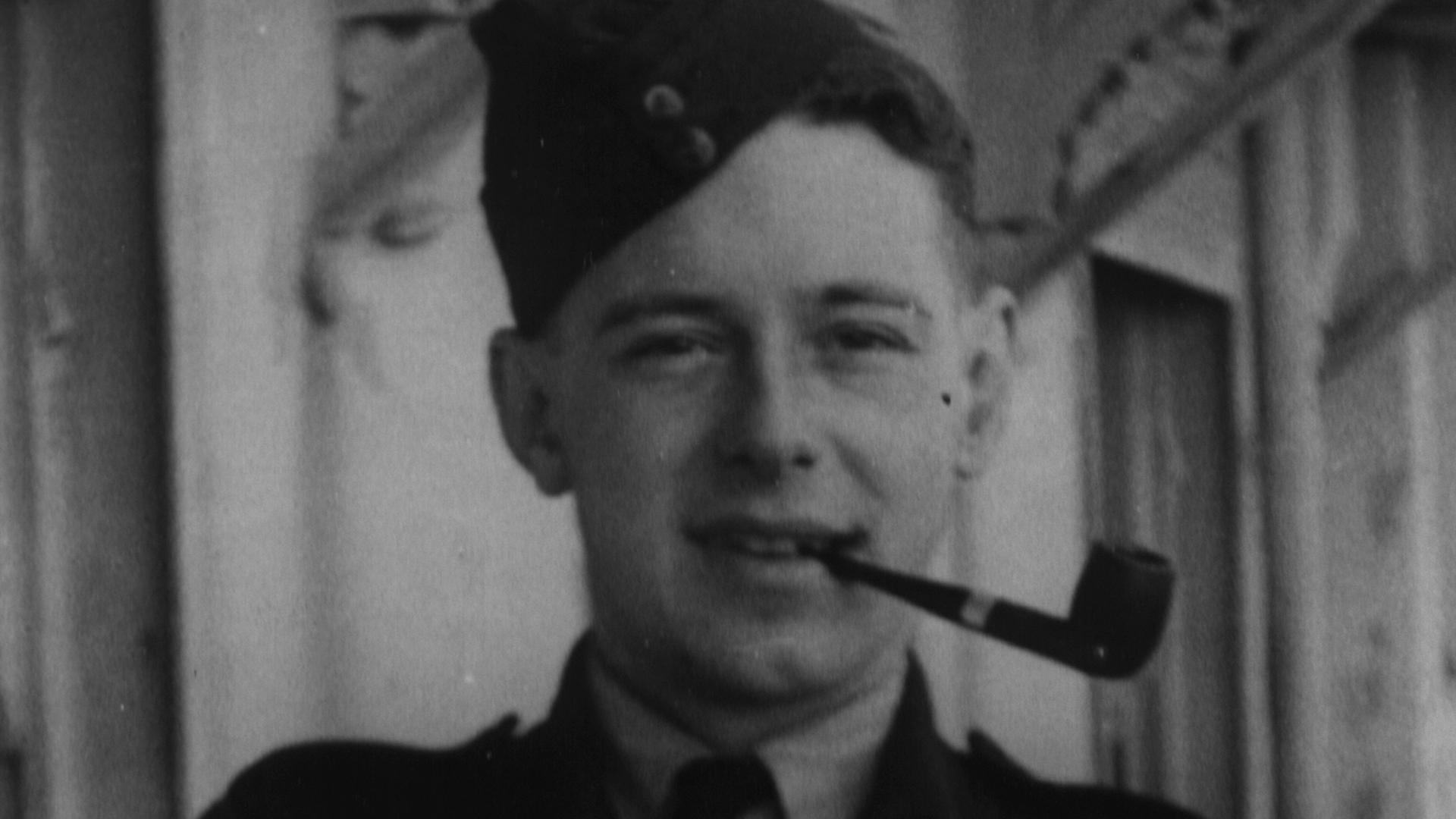 Douglas Seale says he missed flying the Spitfire when he left the RAF and returned to his job in the bank