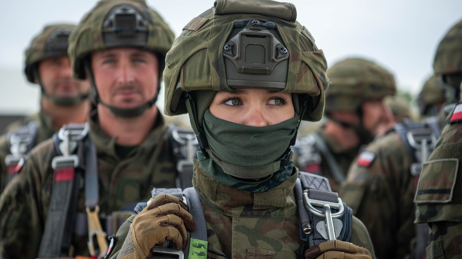 These Polish paratroopers help make up one of the largest armies in Europe