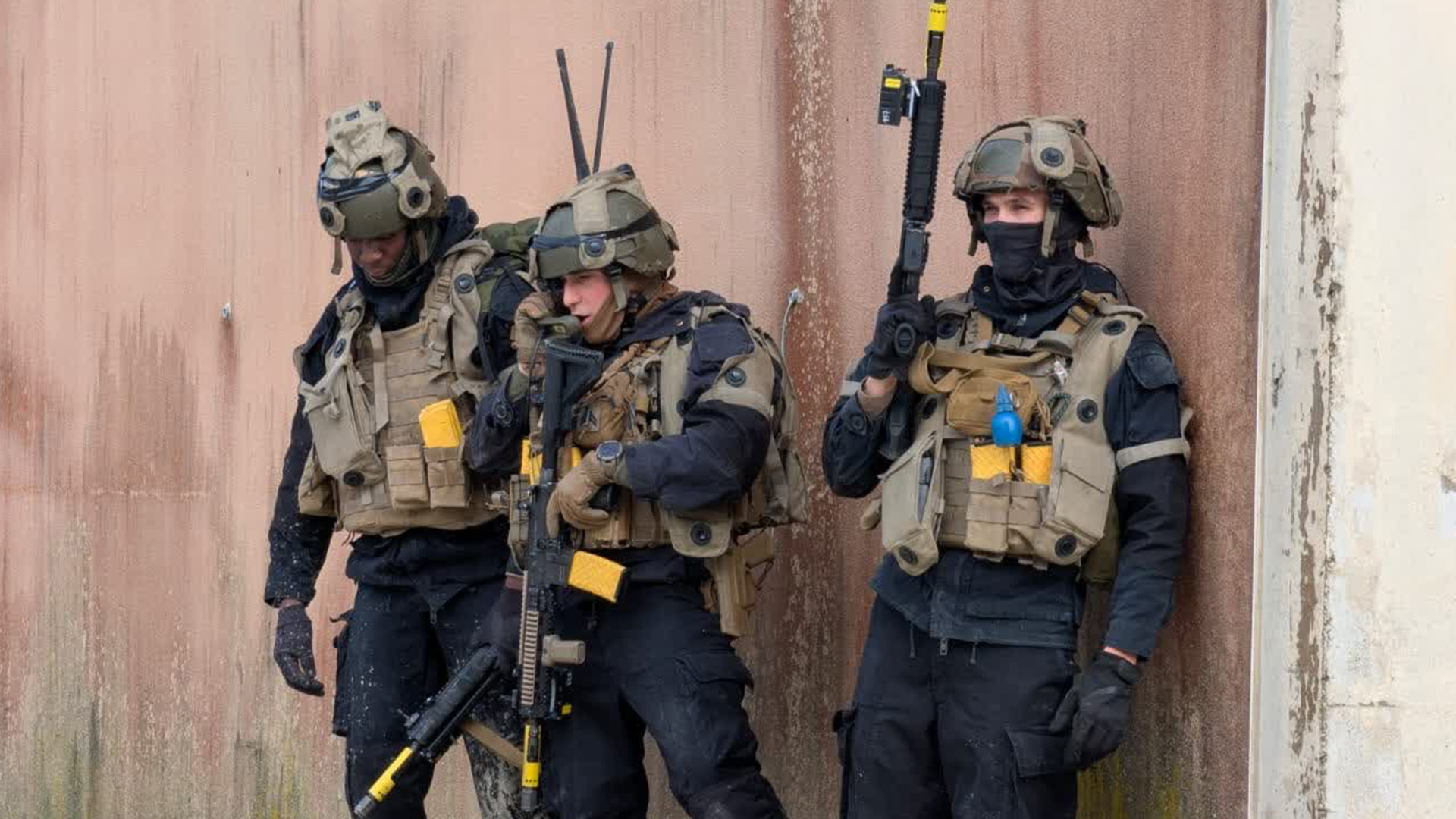 French infanteers armed with HK416s and suitably dressed in black, played the opposing force in the exercise