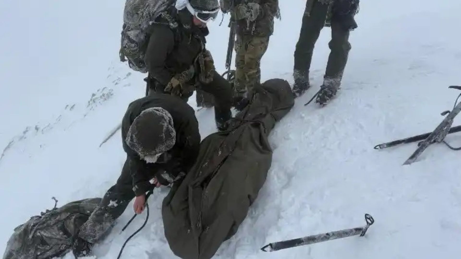 Royal and Dutch marines saving the life of a climber on Ben Nevis