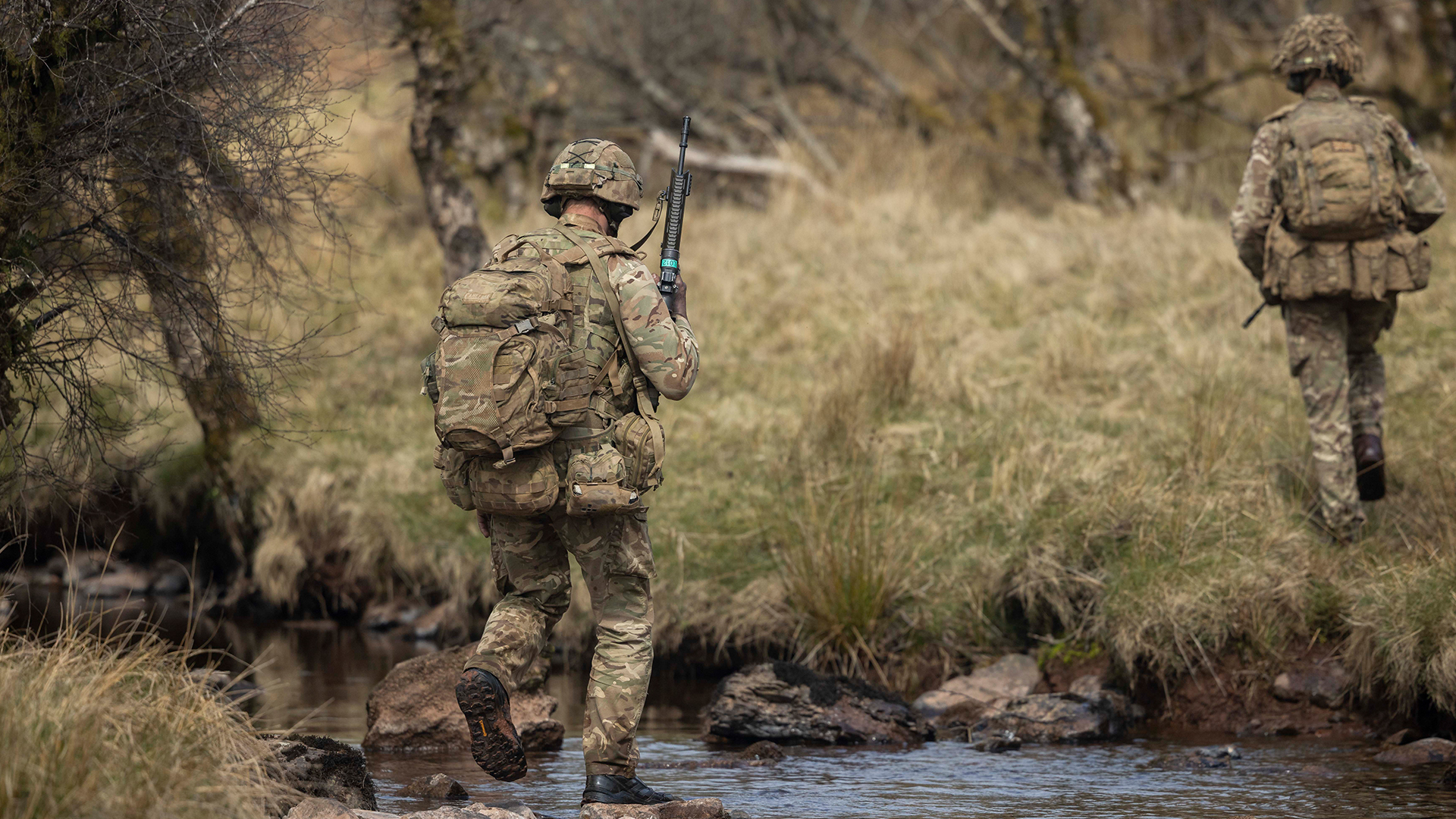 British Army soldiers anonymous 110425 CREDIT MOD.