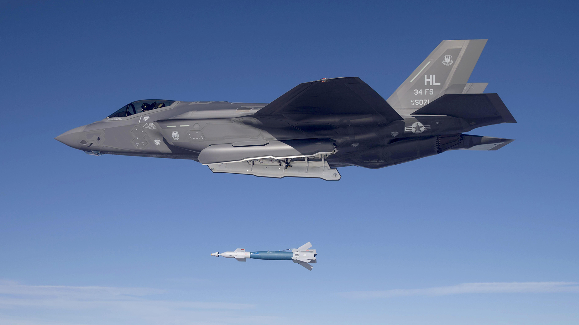 The new F-35A jets have the ability to carry tactical nuclear bombs
