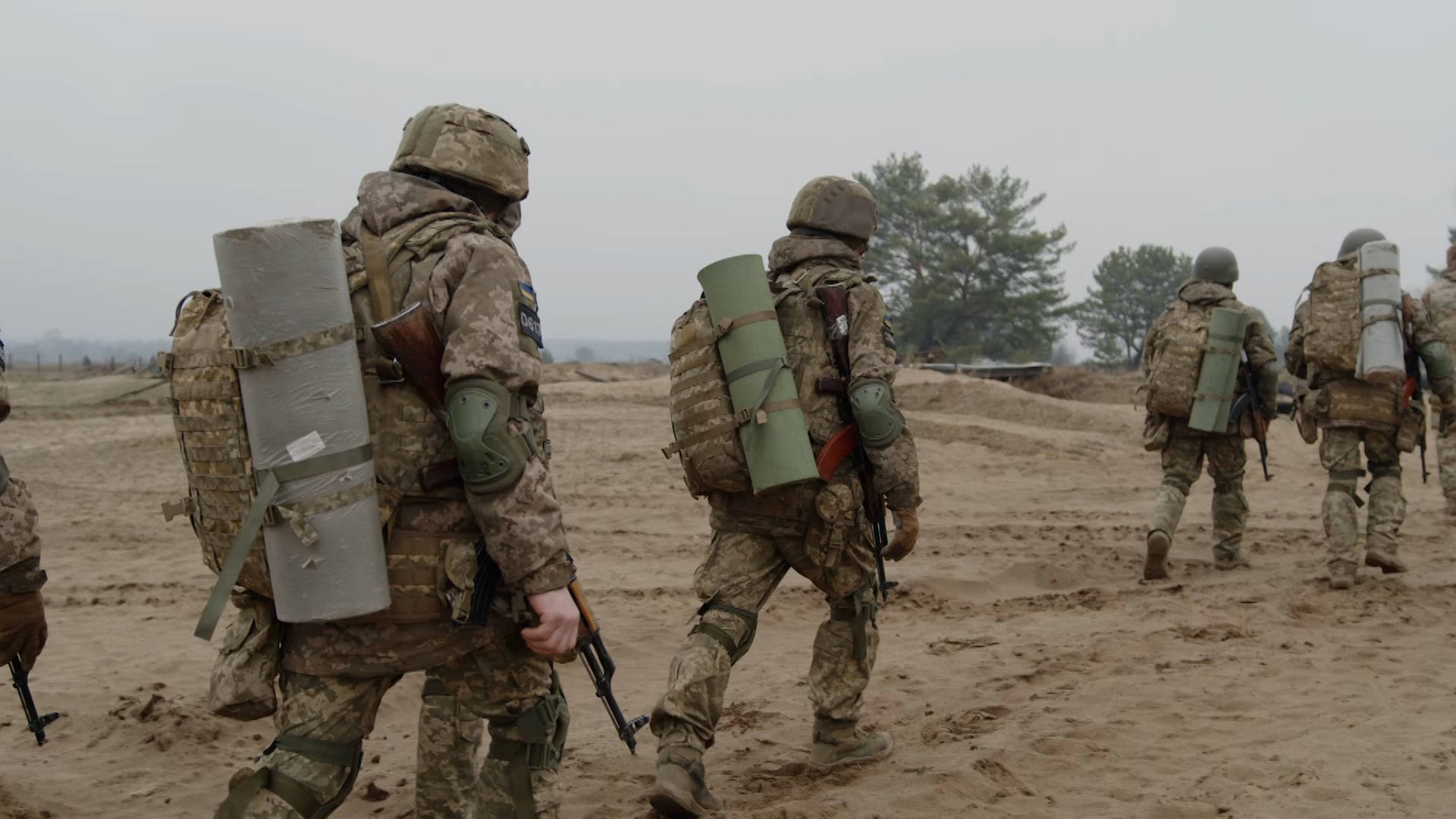 Ukraine battlefield radio