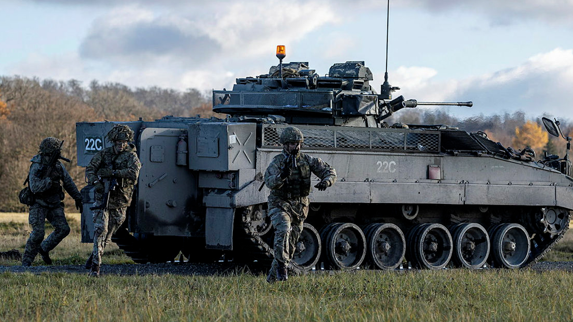 royal welsh dismount from warrior AFV CREDIT MOD.jpg