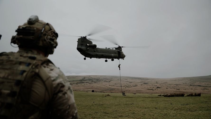 Ex Hyperion Storm culminated with 42 Commando conducting fast-roping from an RAF Chinook Ex Hyperion Storm culminated with 42 Commando conducting fast-roping from a RAF Chinook