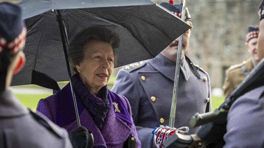 Princess Anne speaks to members of 3 SCOTS (Picture: MOD) Princess Royal at Fort George