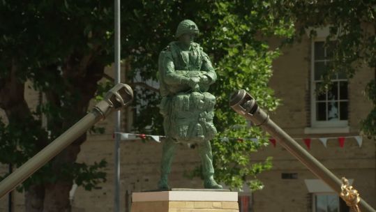 The life-sized bronze statue to mark the connection between 16 Air Assault Brigade and Colchester (Picture: BFBS)
