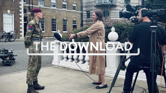 Office worker becomes first female to pass gruelling Paras course Download TN (Picture: BFBS)