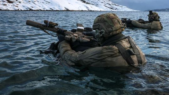 Shore Reconnaissance Troop conduct extraction under fire drills in Northern Norway