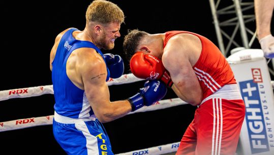 RAF v Army boxing in Cyprus Credit MOD Date 22052025.jpg