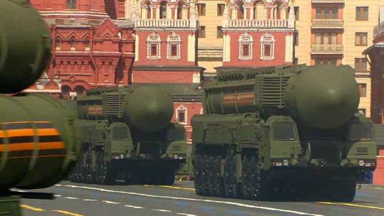 YARS 24 intercontinental ballistic missiles during Russia's Victory Parade (Picture: Kremlin)