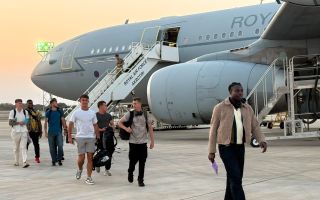 Having come from the heatwave in the UK, the guardsmen should be able to acclimatise to the high temperatures in Cyprus more easily (Picture: BFBS)